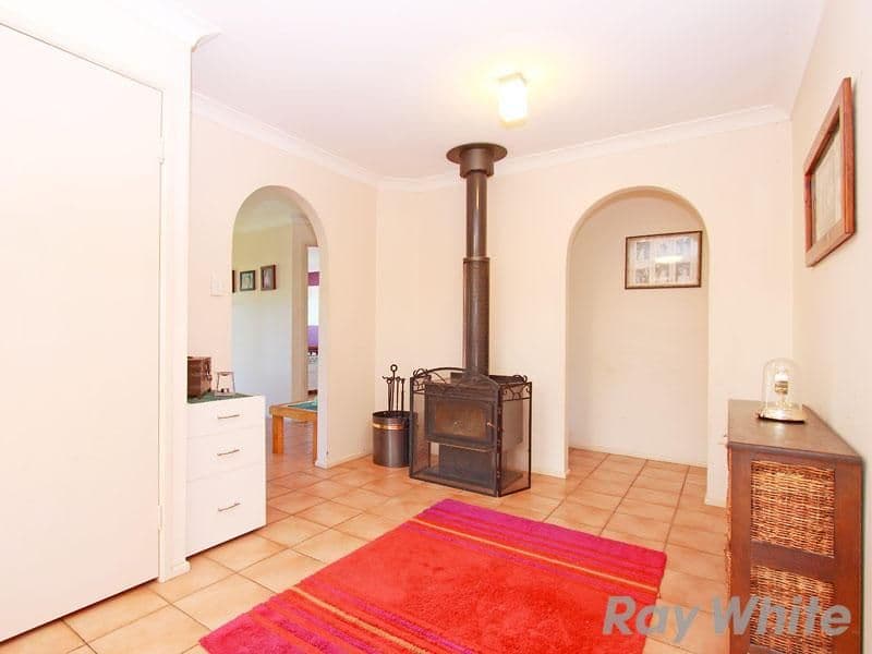 27 GRETEL Drive, Beachmere QLD 4510, Beachmere - Thumbnail 6