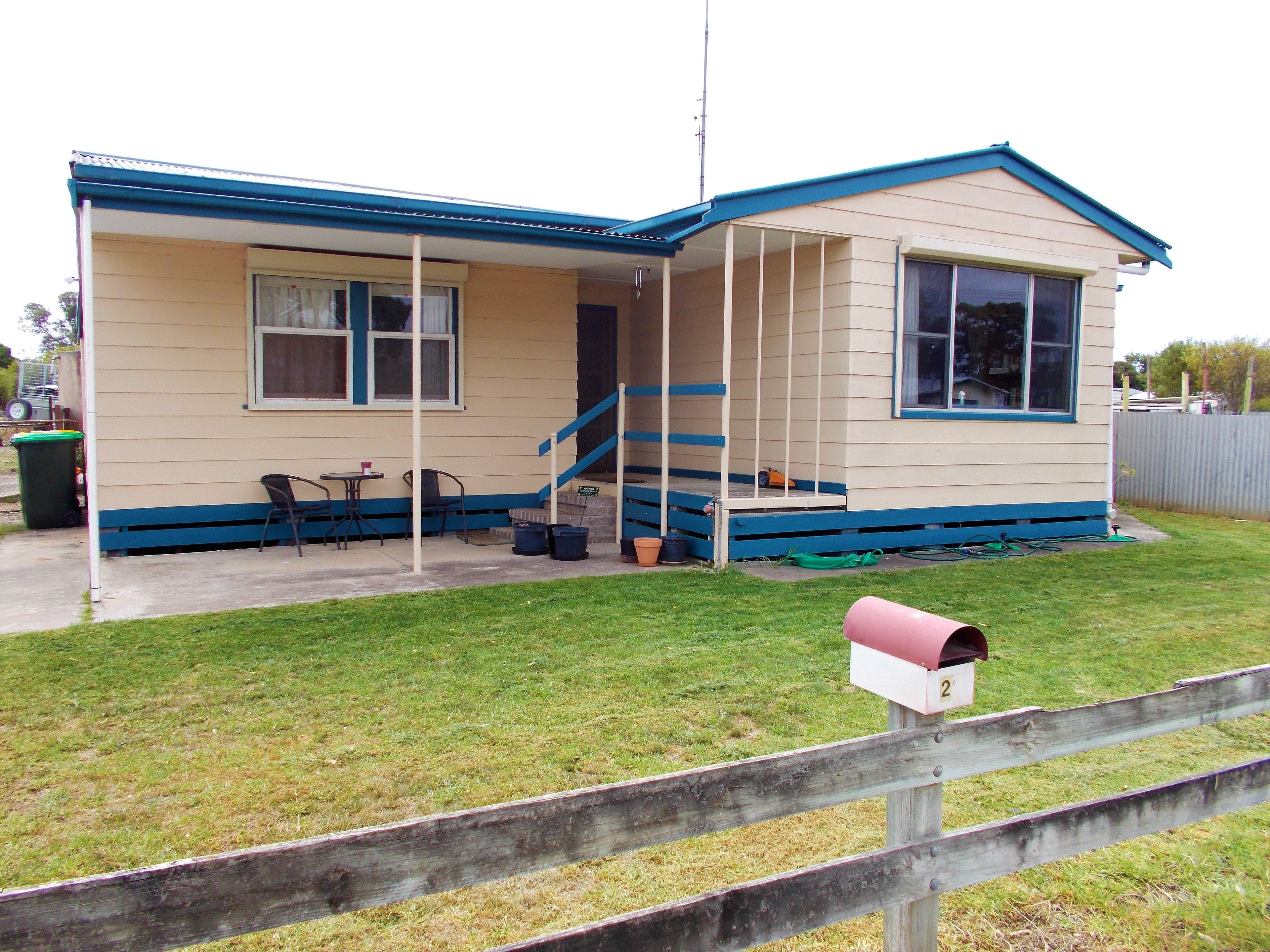 27 Milne Street, Bordertown SA 5268, Bordertown - Image 1