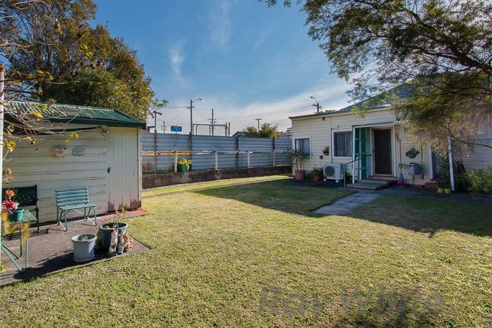 115 Brunker Road, Adamstown NSW 2289, Adamstown - Thumbnail 4