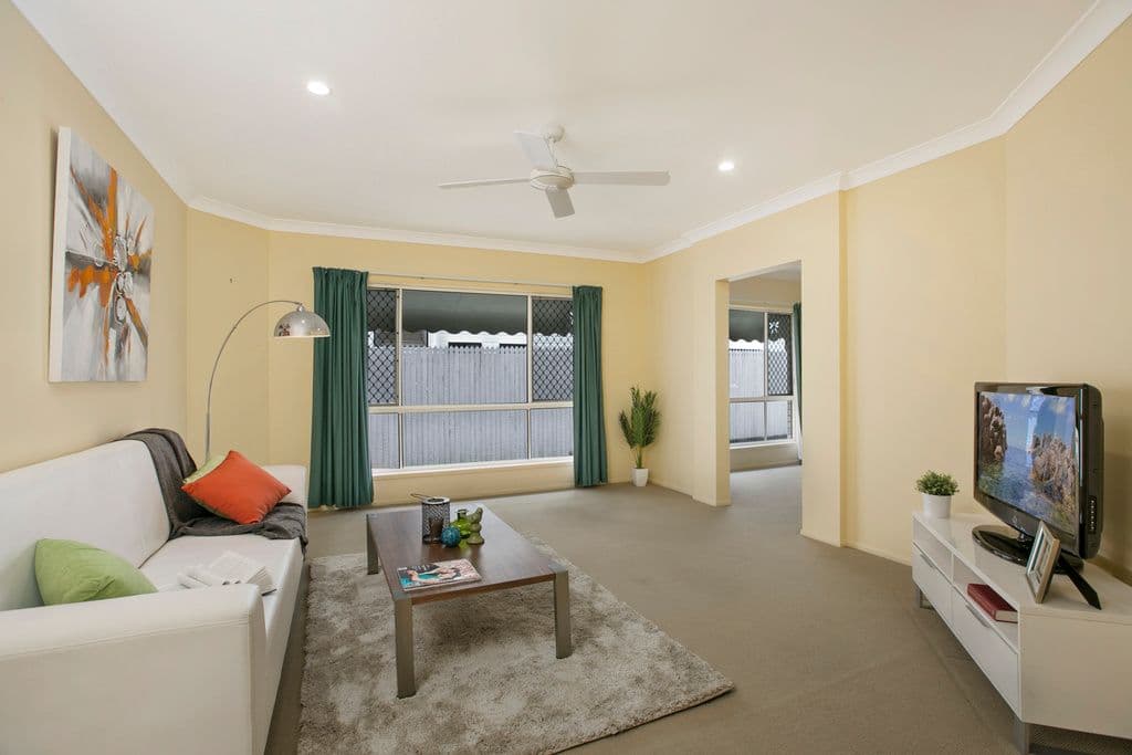 170 Hindes Street, Lota QLD 4179, Lota - Thumbnail 2