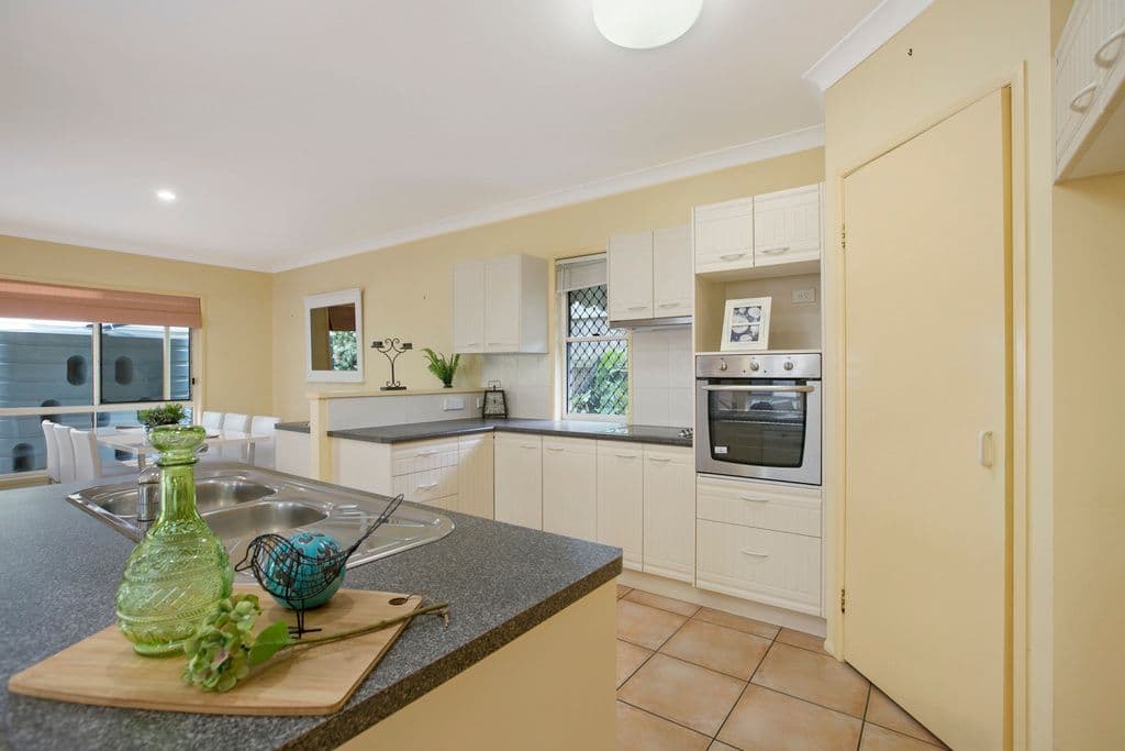 170 Hindes Street, Lota QLD 4179, Lota - Thumbnail 4