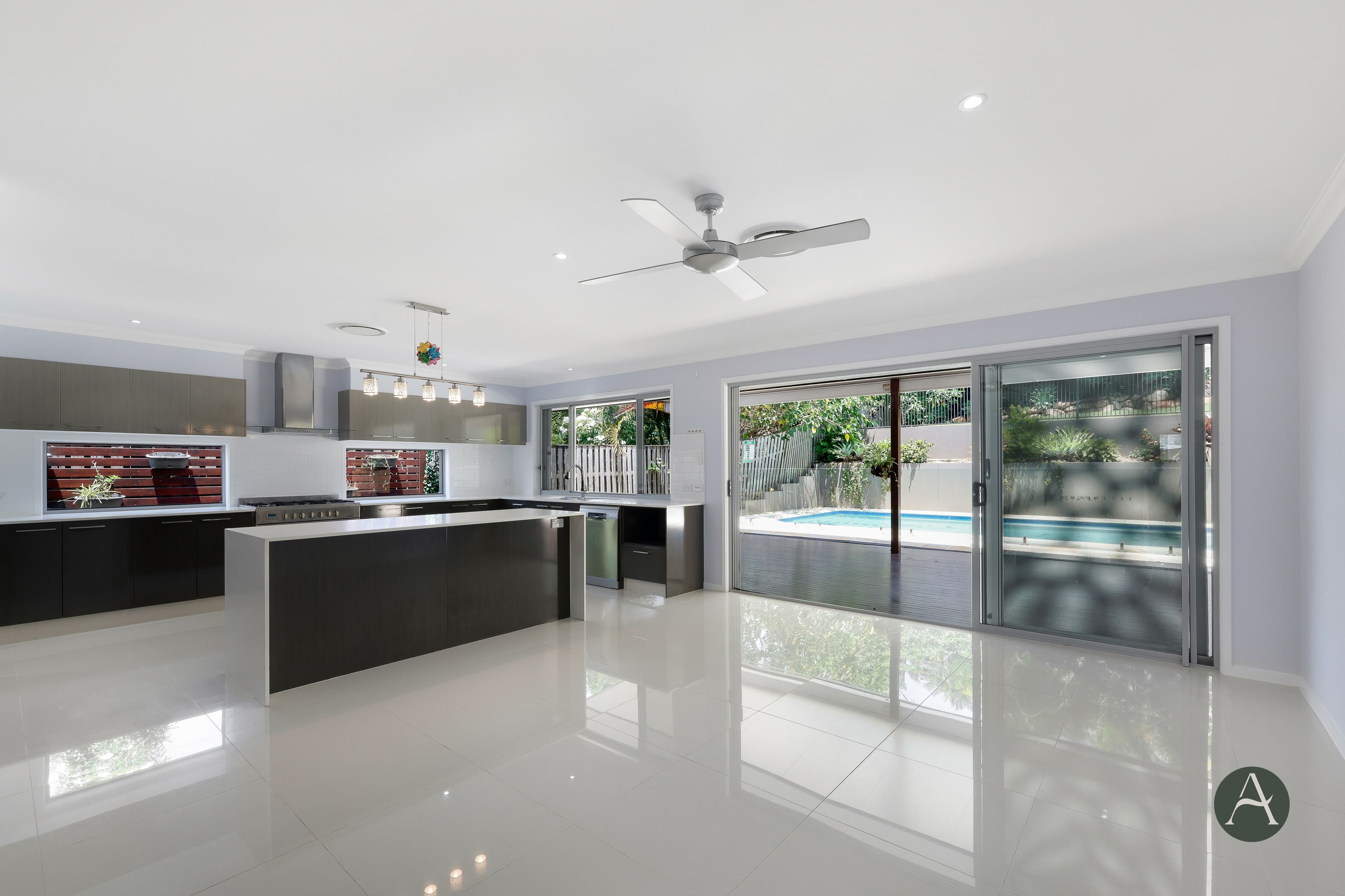 8 Isetta Court, Upper Coomera QLD 4209, Upper Coomera - Thumbnail 7