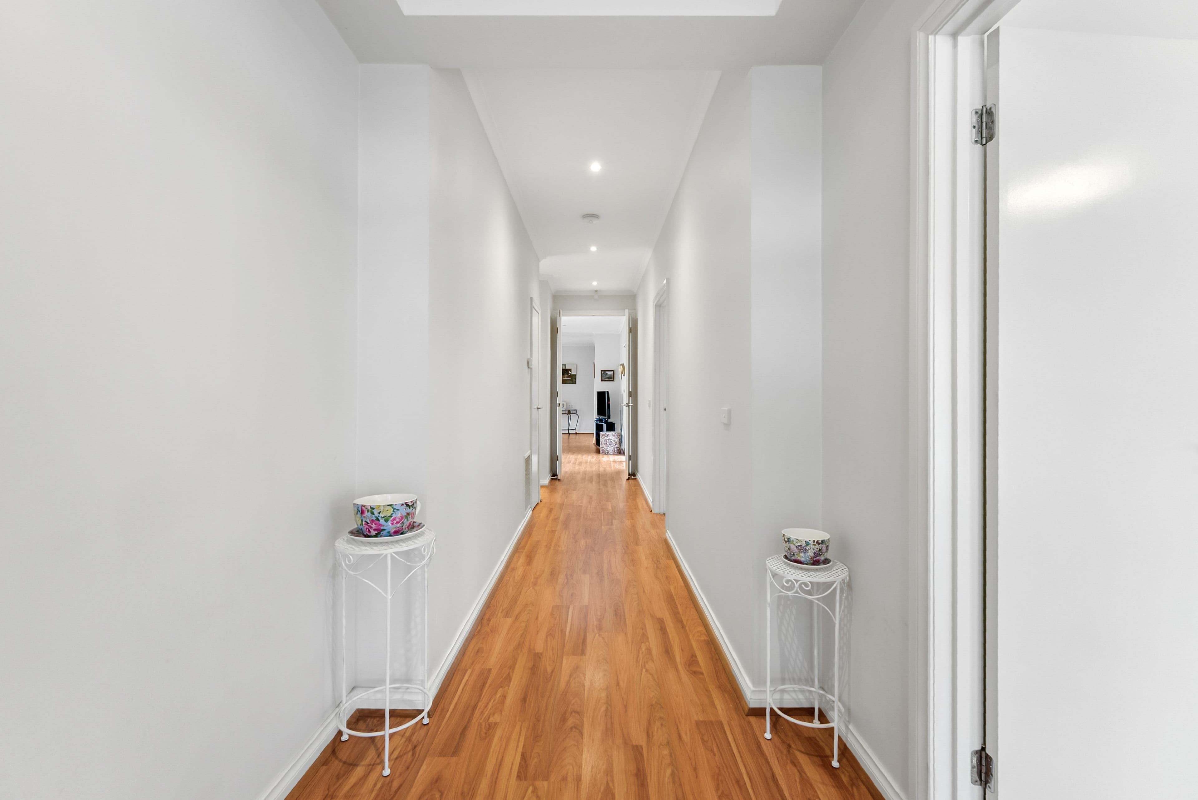 10 Tyrell Walk, Caroline Springs VIC 3023, Caroline Springs - Thumbnail 7