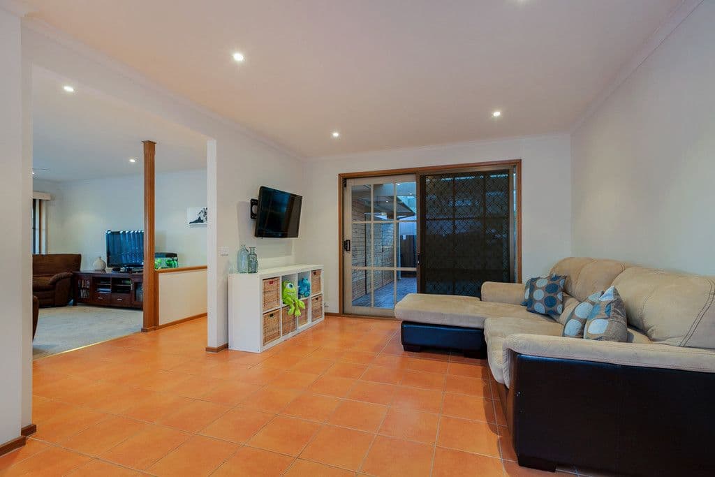 31 Horseshoe Crescent, EPPING VIC 3076, Epping - Thumbnail 4