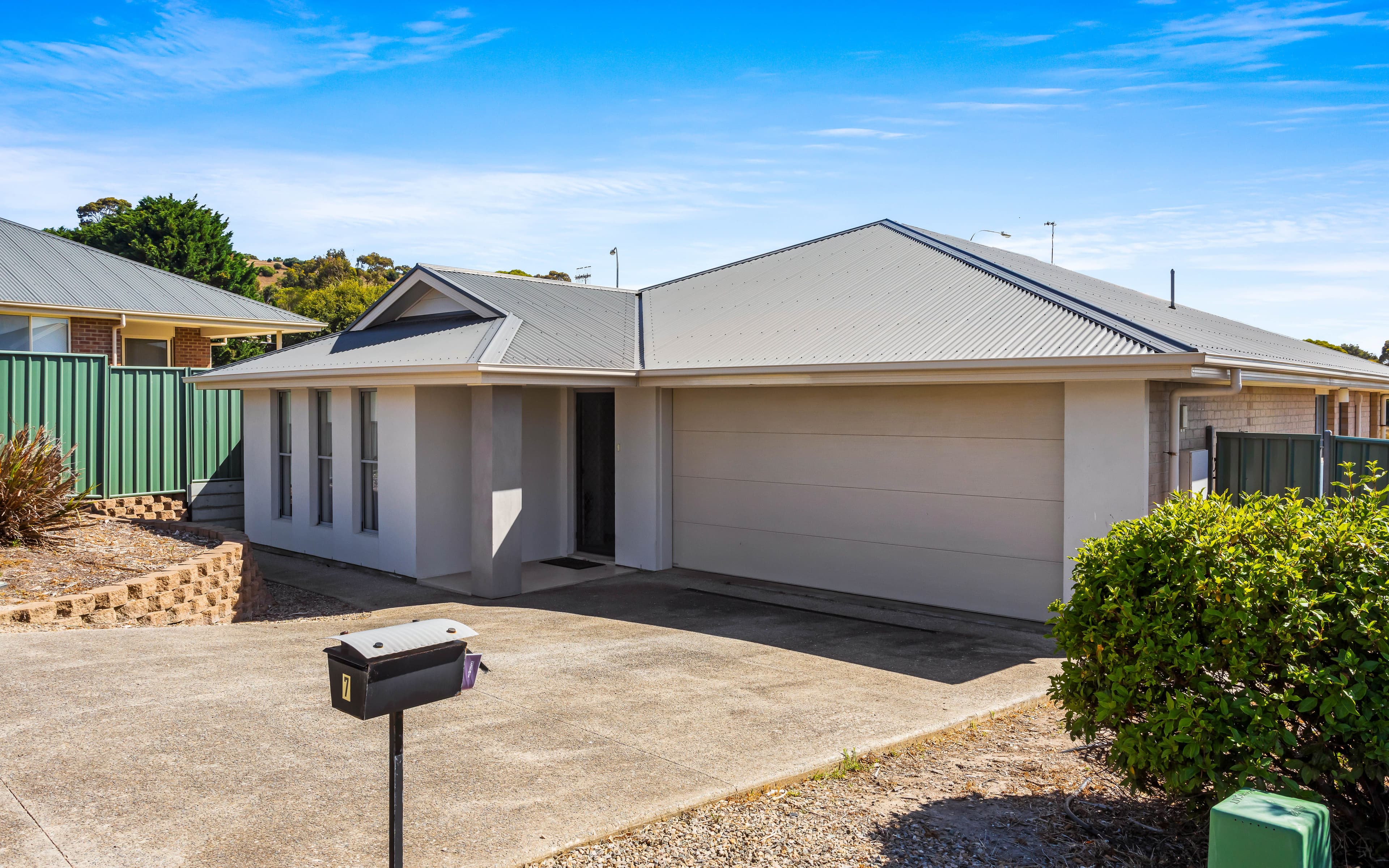 7 Shields Crescent, Encounter Bay SA 5211, Encounter Bay - Image 1