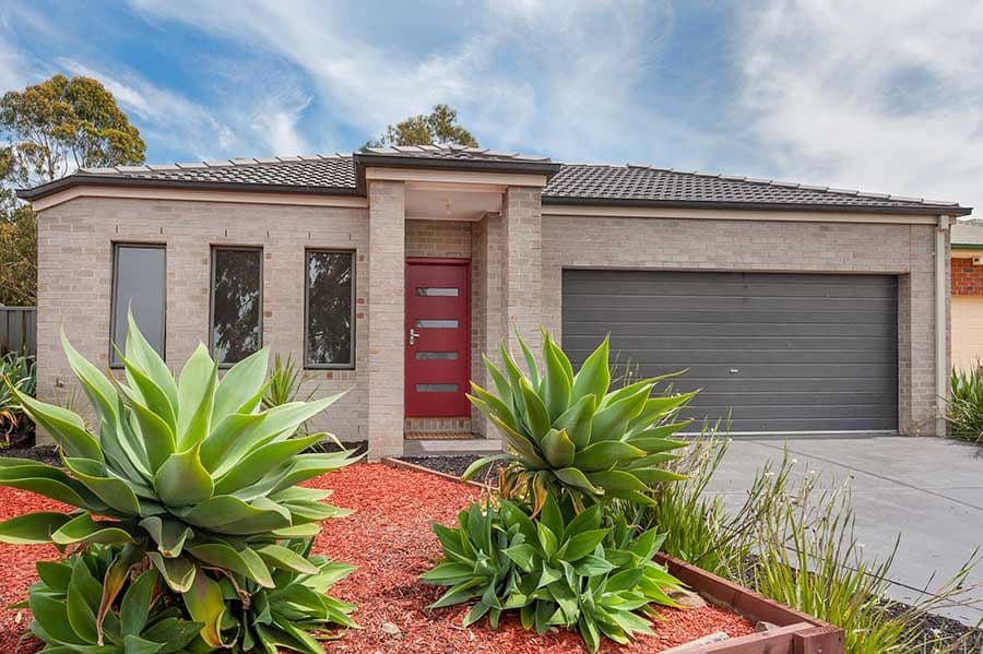 14 Chelmsford Court, Craigieburn VIC 3064, Craigieburn - Image 1