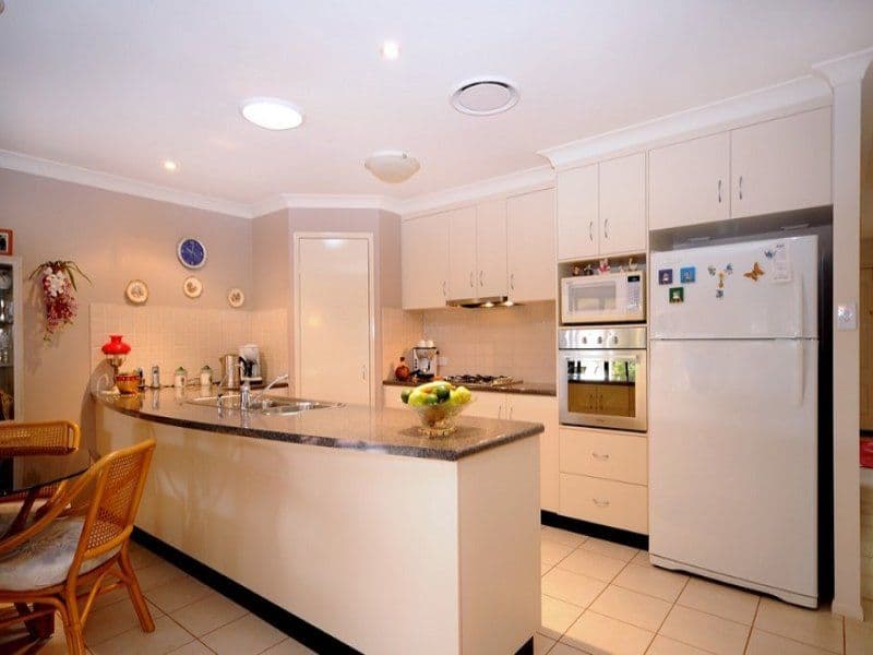 5 Fadden Crescent, MIDDLE RIDGE QLD 4350, Middle Ridge - Thumbnail 3