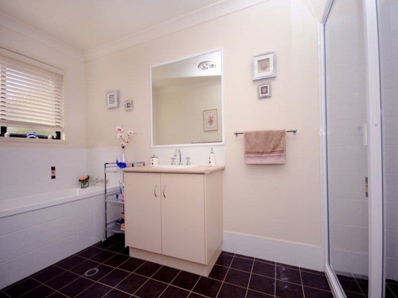 5 Fadden Crescent, MIDDLE RIDGE QLD 4350, Middle Ridge - Thumbnail 7