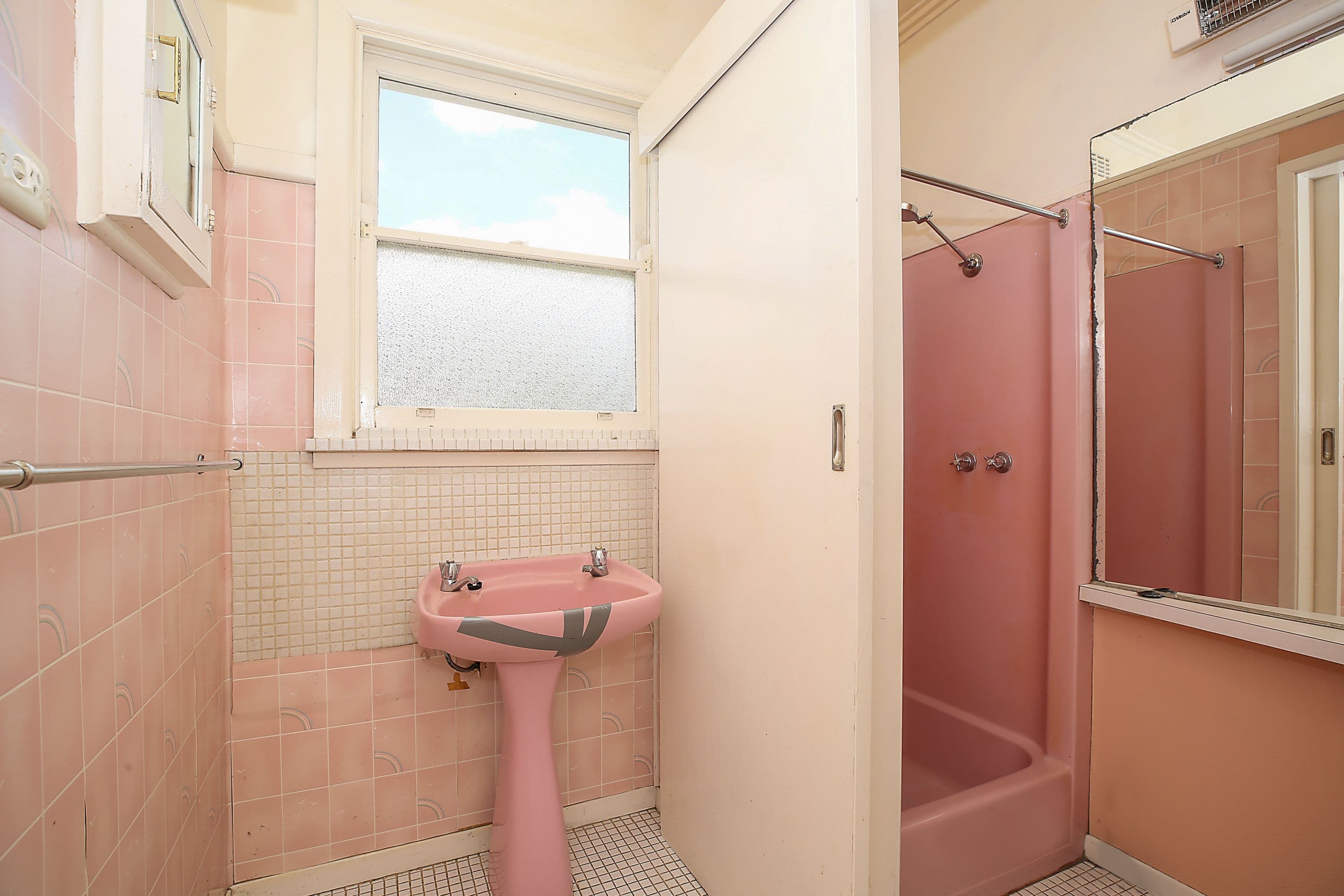 42 Talbot Street, Colac VIC 3250, Colac - Thumbnail 4