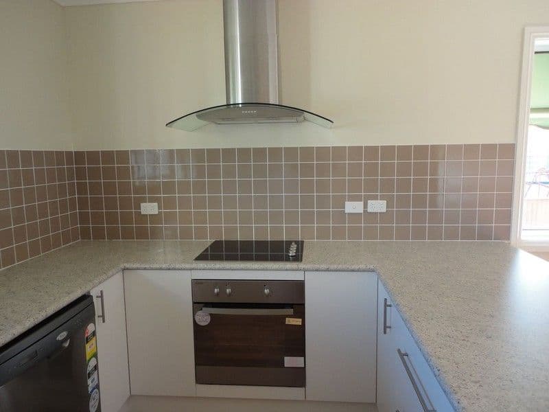 124 Asquith Street, TEMORA NSW 2666, Temora - Thumbnail 5