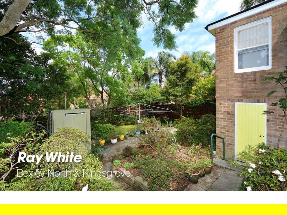 4 Junee Crescent, Kingsgrove - Thumbnail 6