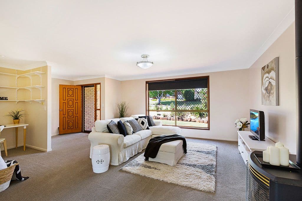 25 Jull Drive, Centenary Heights QLD 4350, Centenary Heights - Thumbnail 2