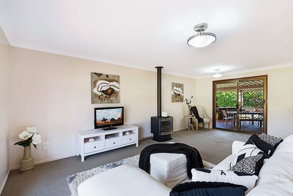25 Jull Drive, Centenary Heights QLD 4350, Centenary Heights - Thumbnail 3