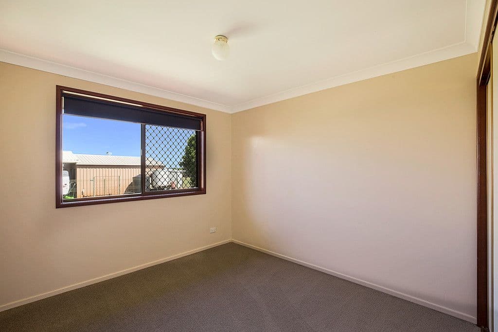 25 Jull Drive, Centenary Heights QLD 4350, Centenary Heights - Thumbnail 8