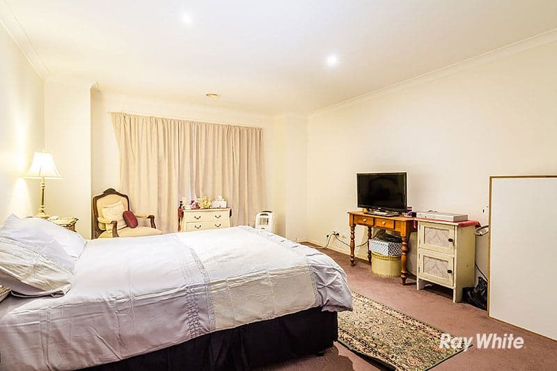 28 Westmoreland Avenue, Cranbourne North VIC 3977, Cranbourne North - Thumbnail 4