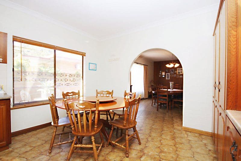 21 Burton Road, ATHELSTONE SA 5076, Athelstone - Thumbnail 5