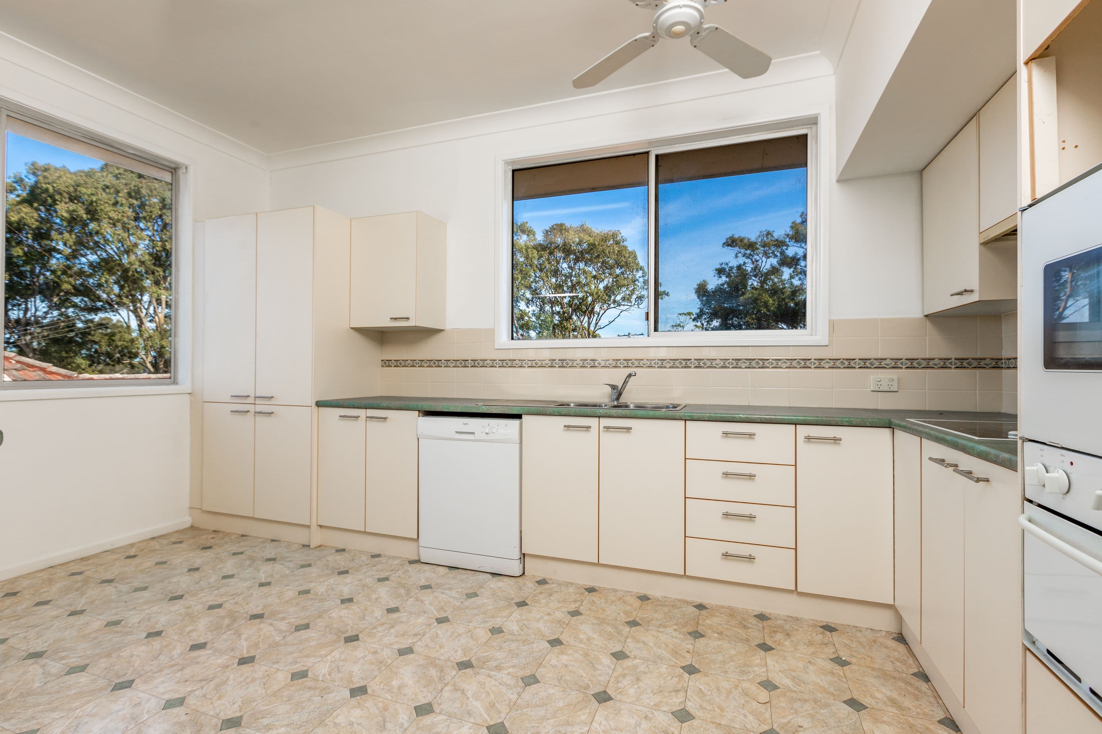 61 Caswell Crescent, Tanilba Bay NSW 2319, Tanilba Bay - Thumbnail 7