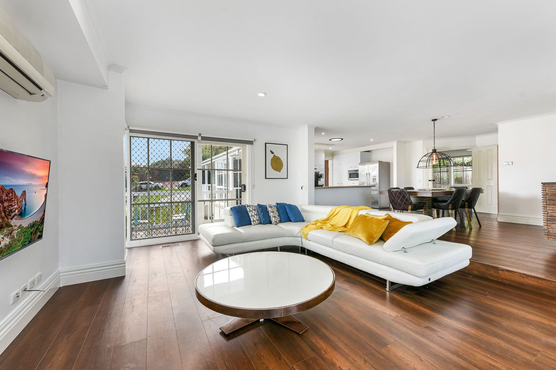 9 Edrington Park Drive, Berwick VIC 3806, Berwick - Thumbnail 8