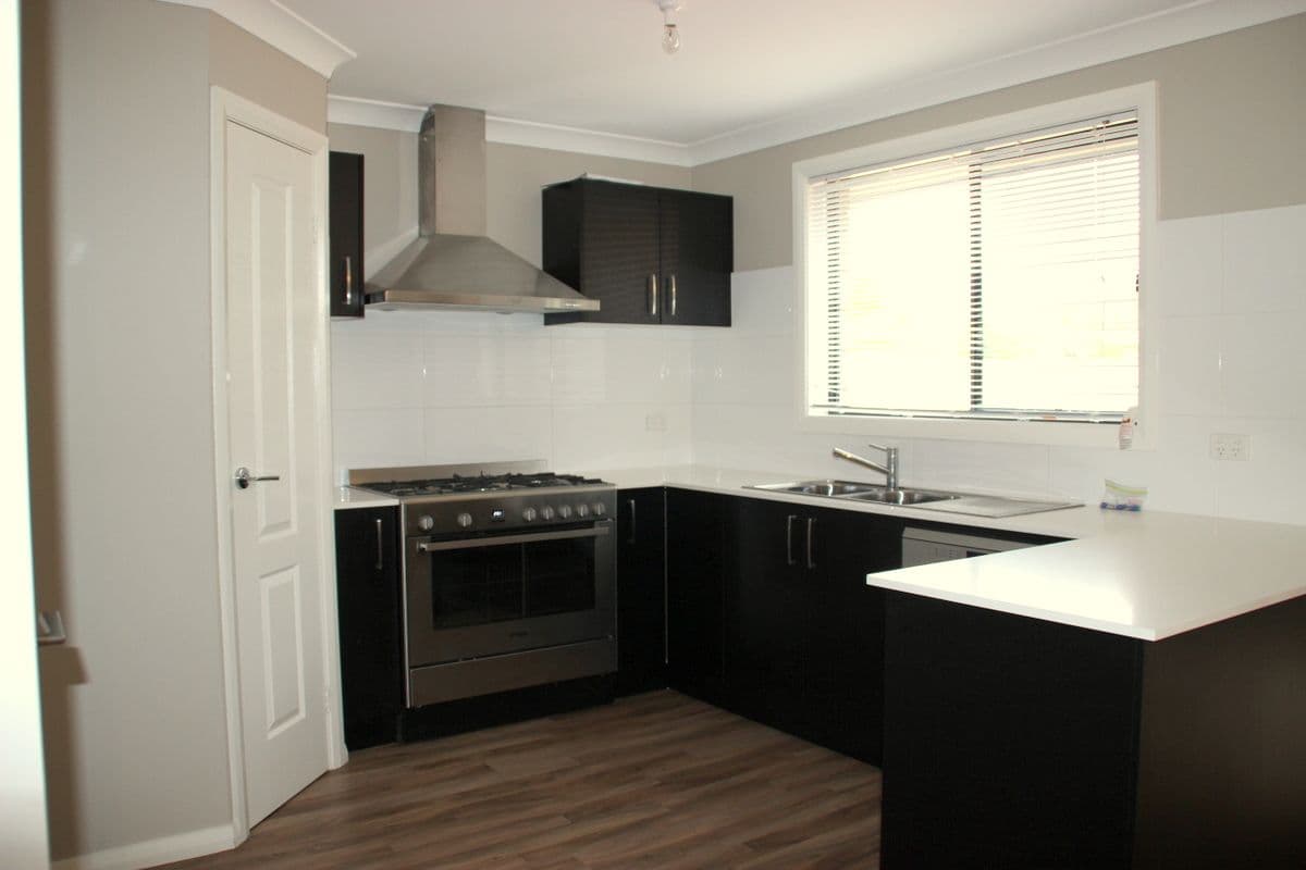 4 SHORT Street, Coonabarabran NSW 2357, Coonabarabran - Thumbnail 2
