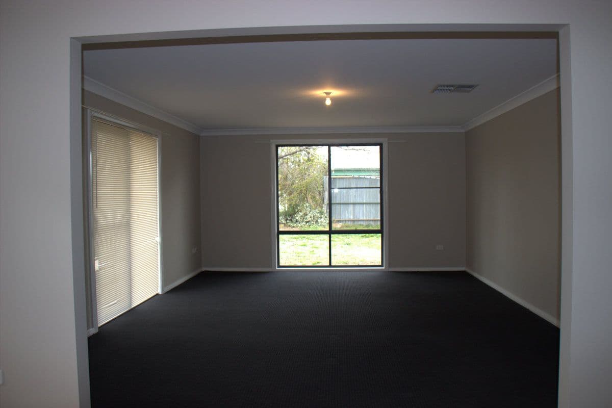 4 SHORT Street, Coonabarabran NSW 2357, Coonabarabran - Thumbnail 4