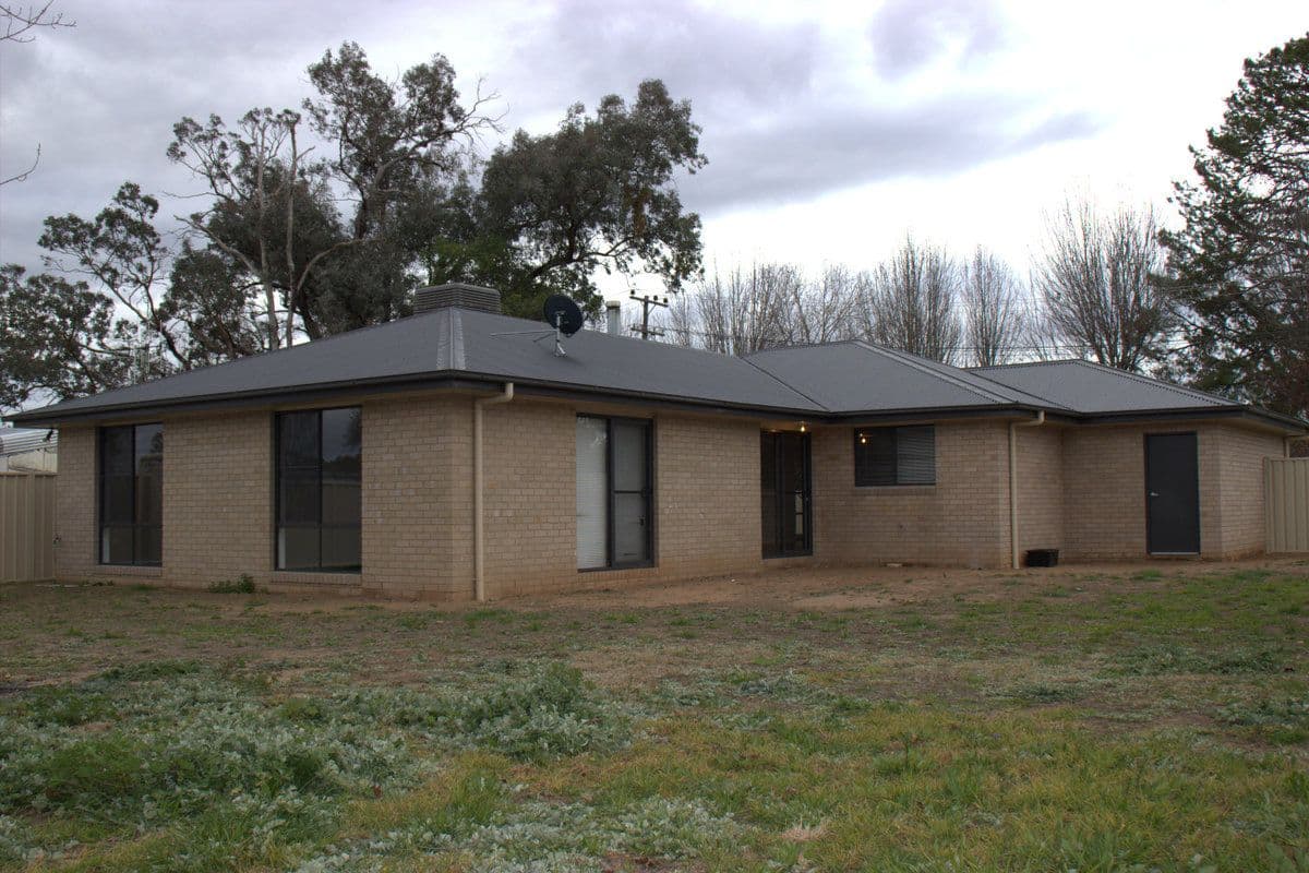 4 SHORT Street, Coonabarabran NSW 2357, Coonabarabran - Thumbnail 8