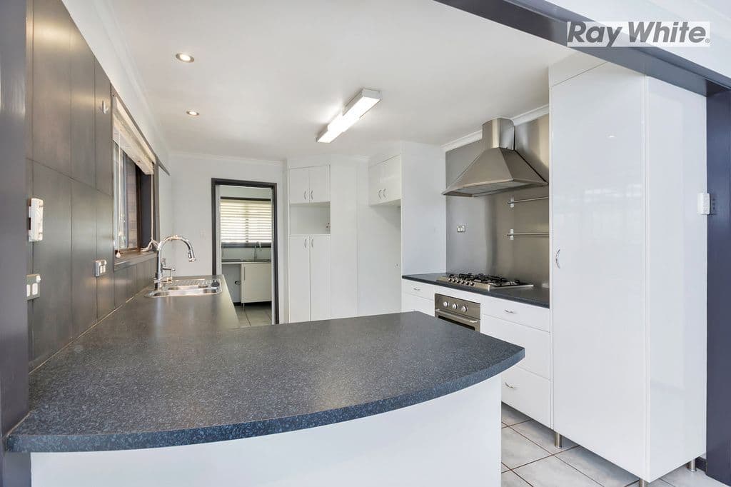 48 Galleon Street, Jamboree Heights QLD 4074, Jamboree Heights - Thumbnail 3