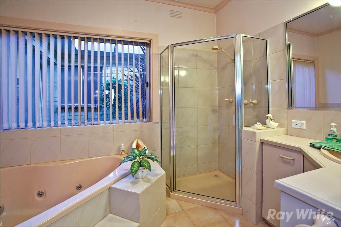 49 Lum Road, Wheelers Hill VIC 3150, Wheelers Hill - Thumbnail 8
