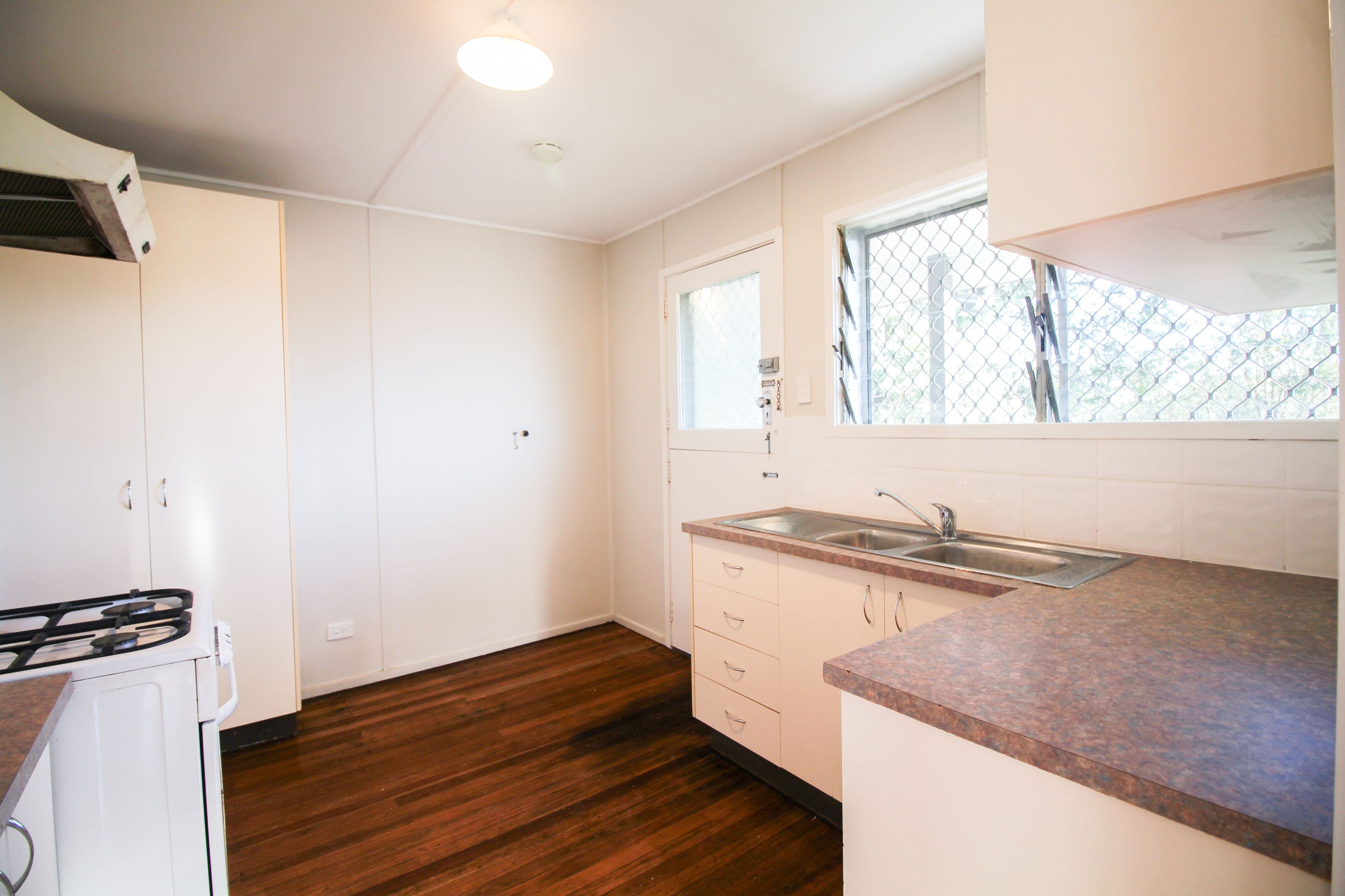 32 Coverack Street, Leichhardt QLD 4305, Leichhardt - Thumbnail 7