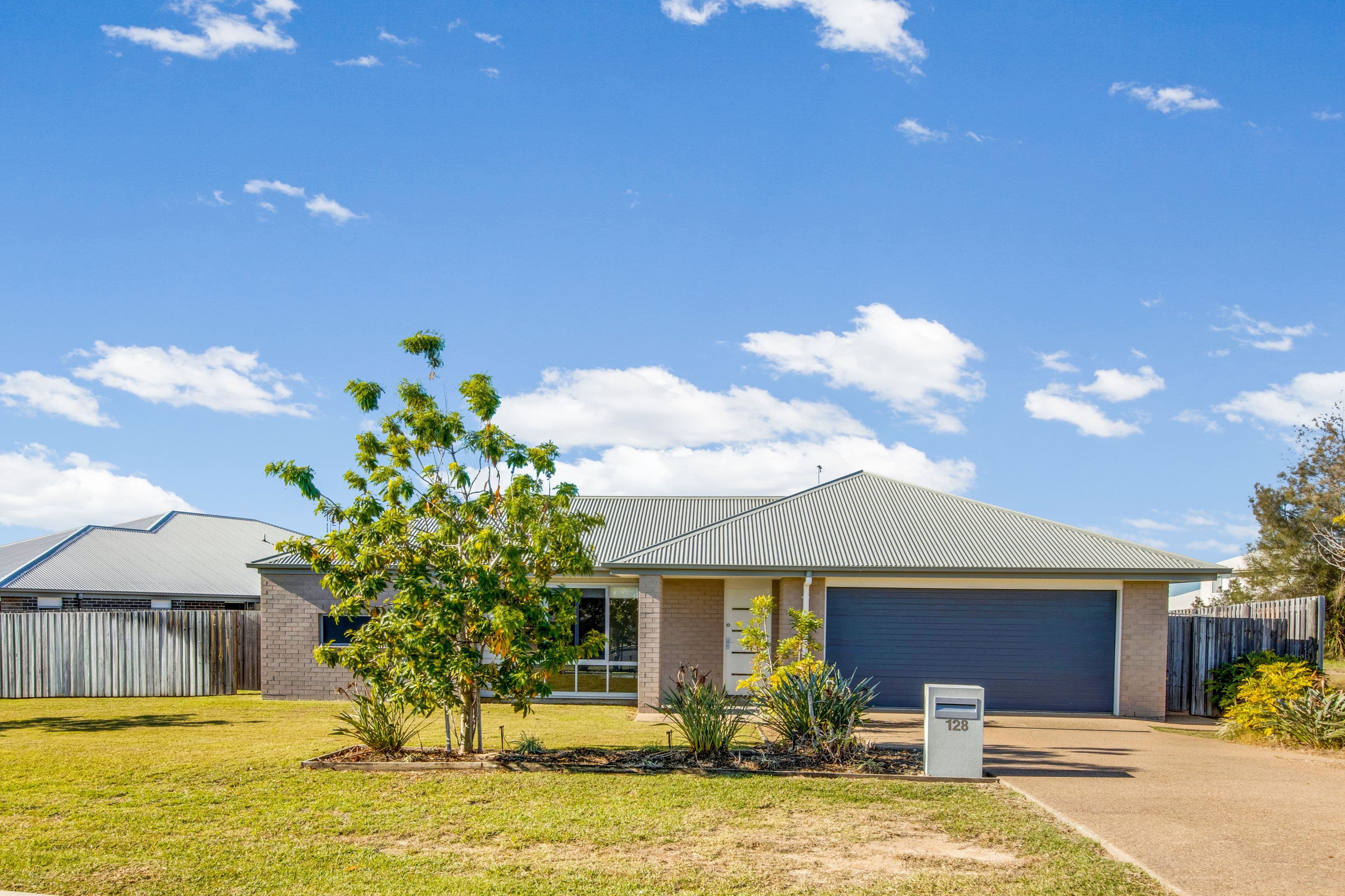 128 Emmadale Drive, New Auckland QLD 4680, New Auckland - Thumbnail 2