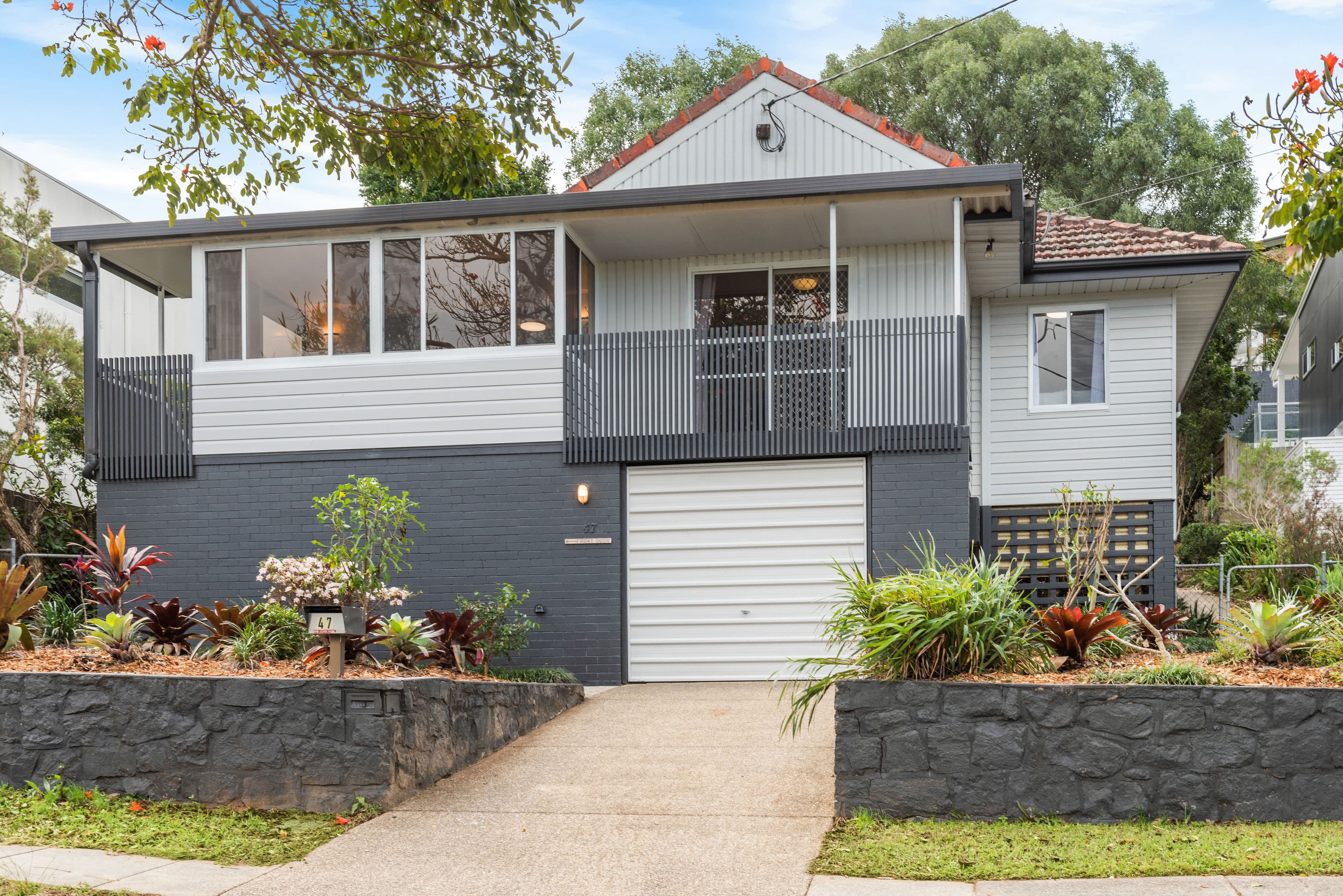47 Minimine Street, Stafford QLD 4053, Stafford - Thumbnail 2