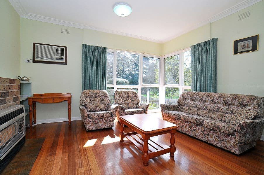 28 Sunshine Avenue, MITCHAM VIC 3132, Mitcham - Thumbnail 2