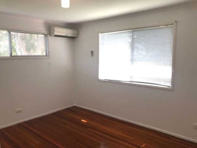 2 Warrimoo Drive, Petrie QLD 4502, Petrie - Thumbnail 8