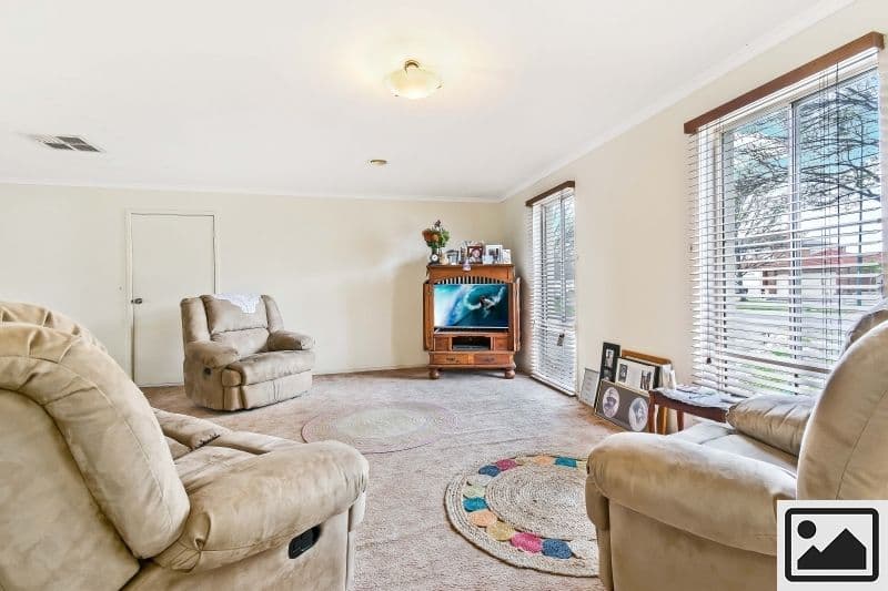 20 Westlake Drive, Melton West VIC 3337, Melton West - Thumbnail 4