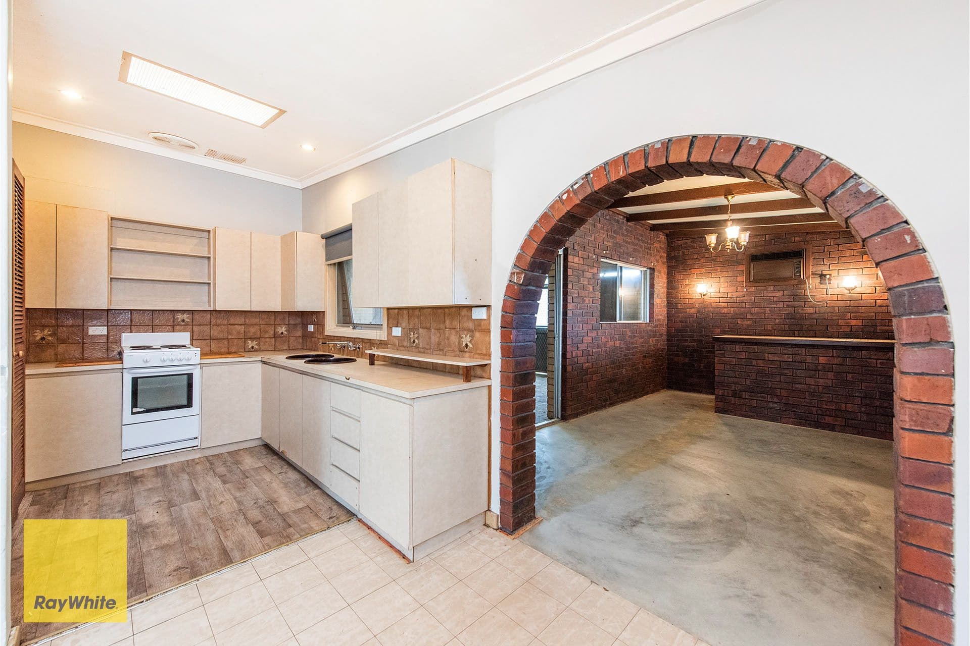4 Murray Drive, High Wycombe WA 6057, High Wycombe - Thumbnail 4