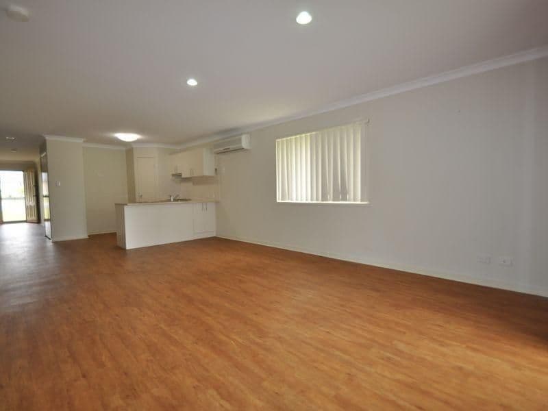 20 Crescendo Place, CRESTMEAD QLD 4132, Crestmead - Thumbnail 5