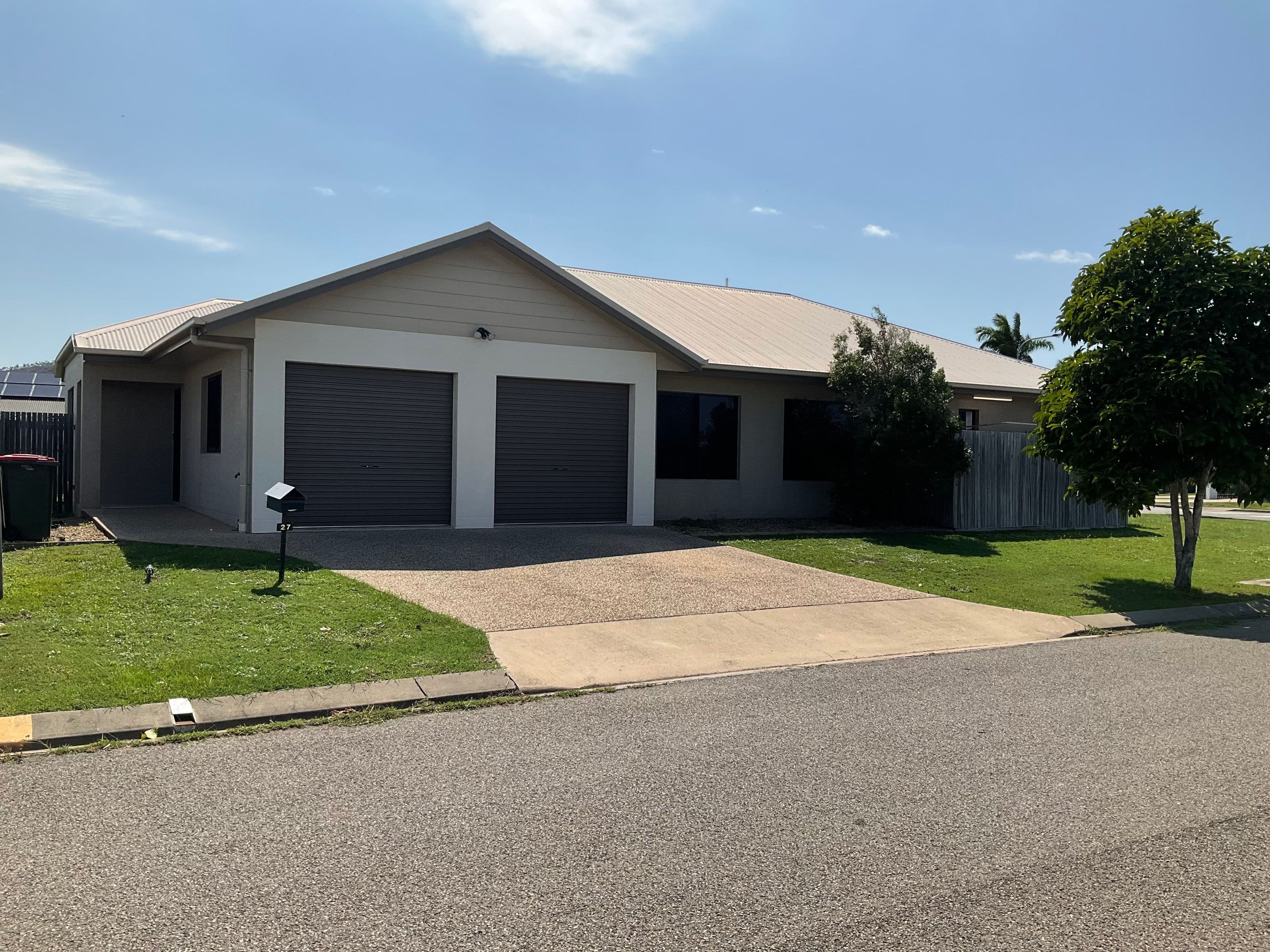 27 Stephanie Street, Rasmussen QLD 4815, Rasmussen - Image 1
