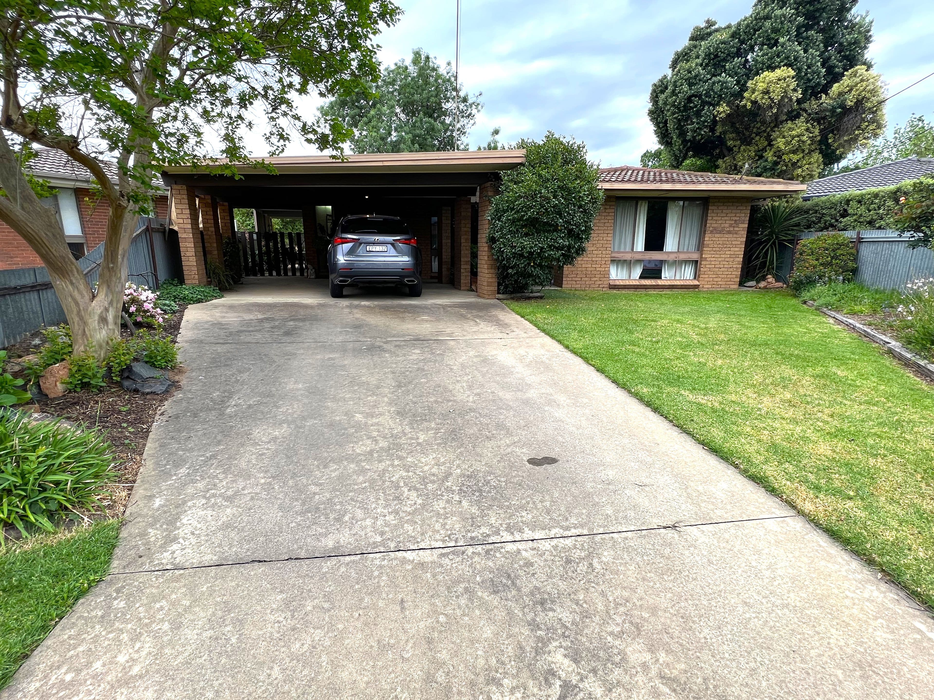 2 Adele Court, Deniliquin NSW 2710, Deniliquin - Image 1