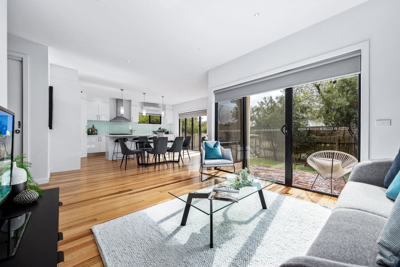 1C Mudgee Court, Chadstone VIC 3148, Chadstone - Thumbnail 2