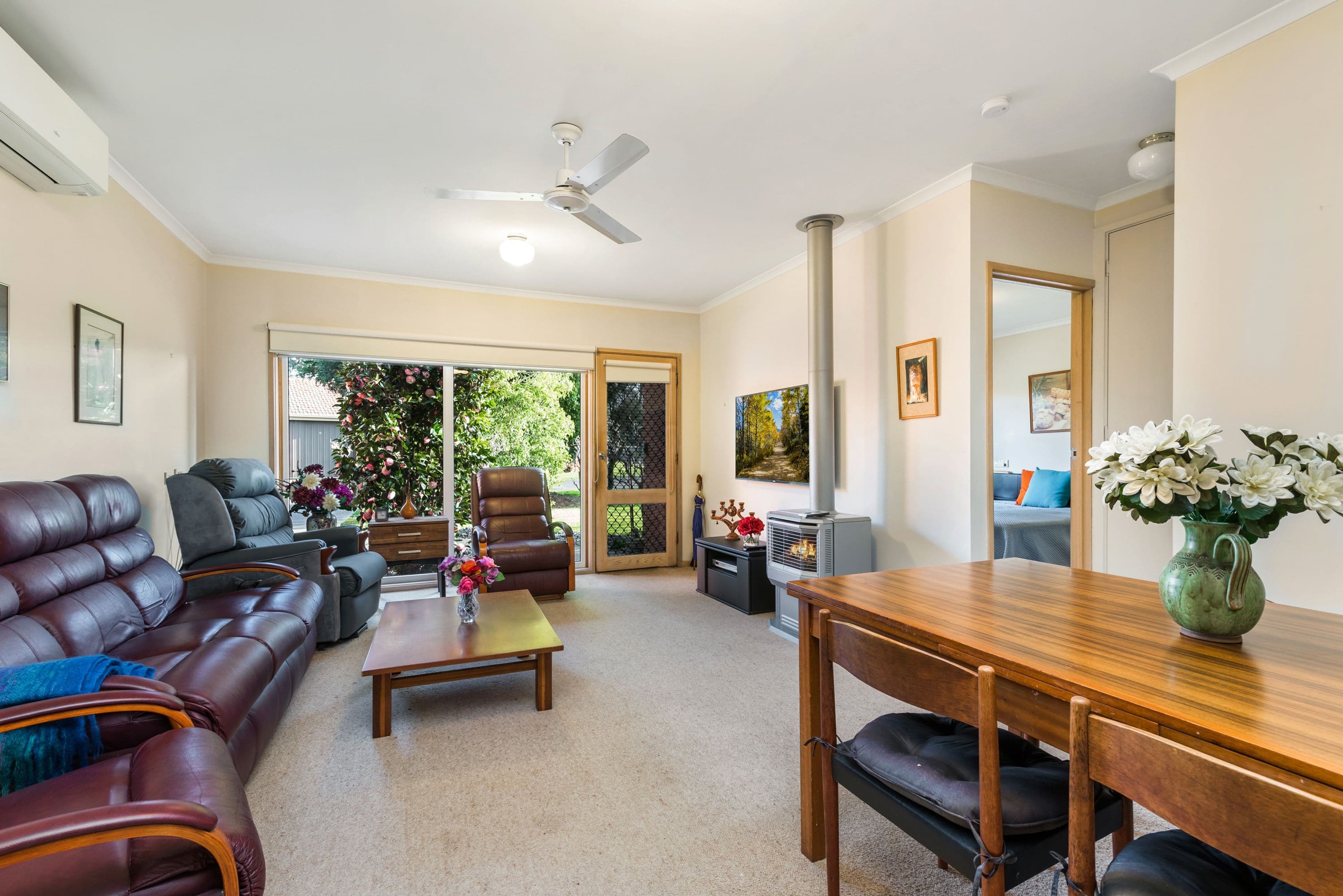 61 Fraser Crescent, Wantirna South VIC 3152, Wantirna South - Thumbnail 3