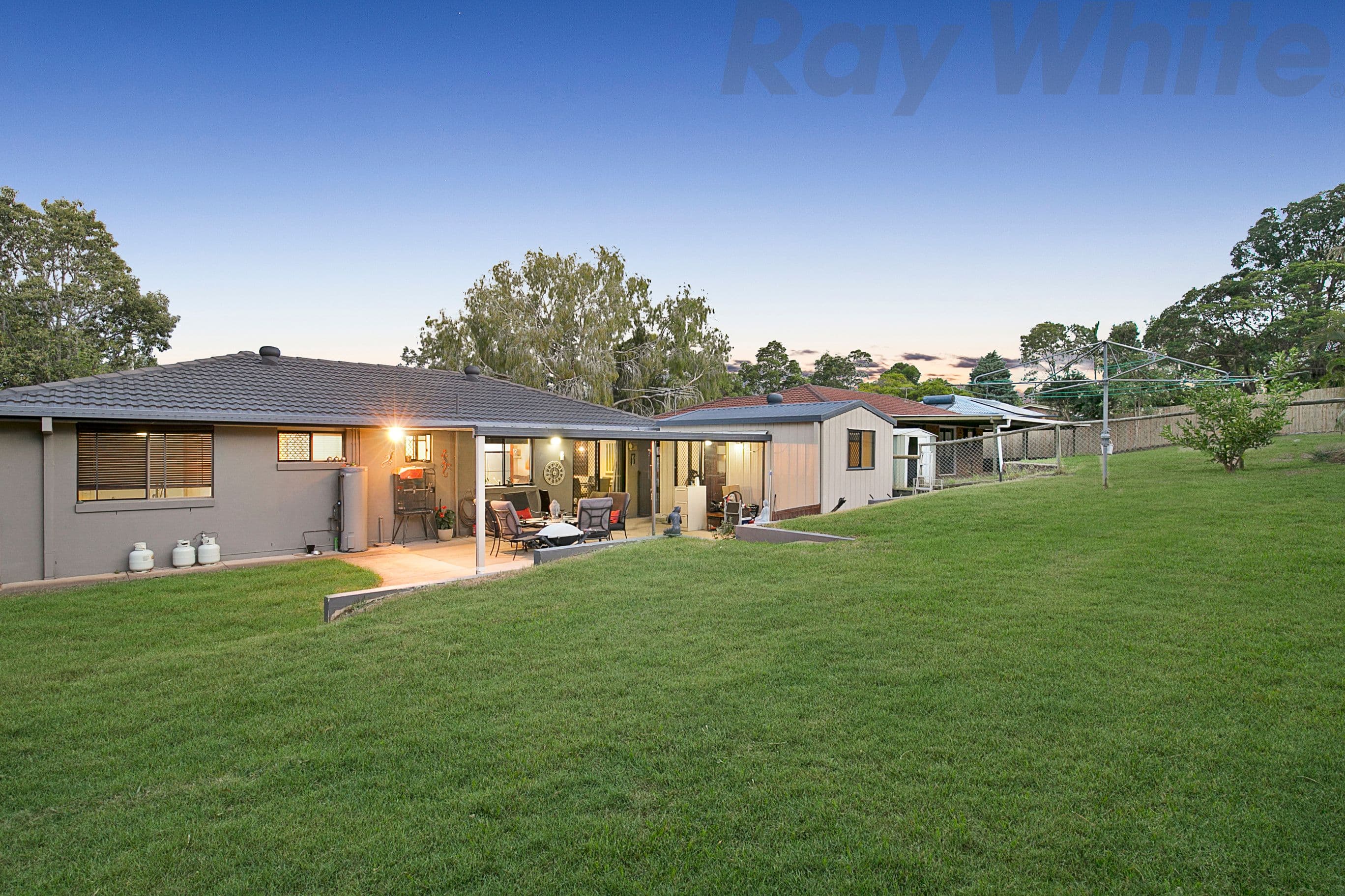 7 Brompton Street, Alexandra Hills QLD 4161, Alexandra Hills - Thumbnail 2