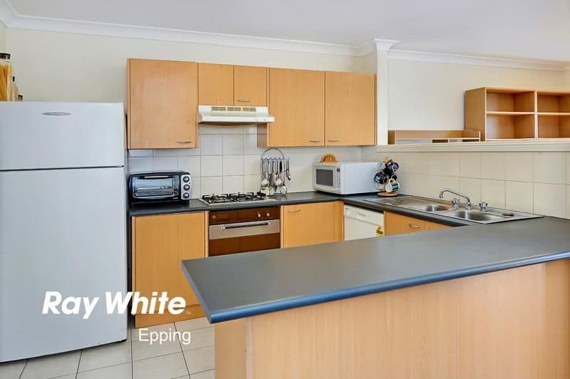 33 Coonara Avenue, WEST PENNANT HILLS NSW 2125, West Pennant Hills - Thumbnail 4