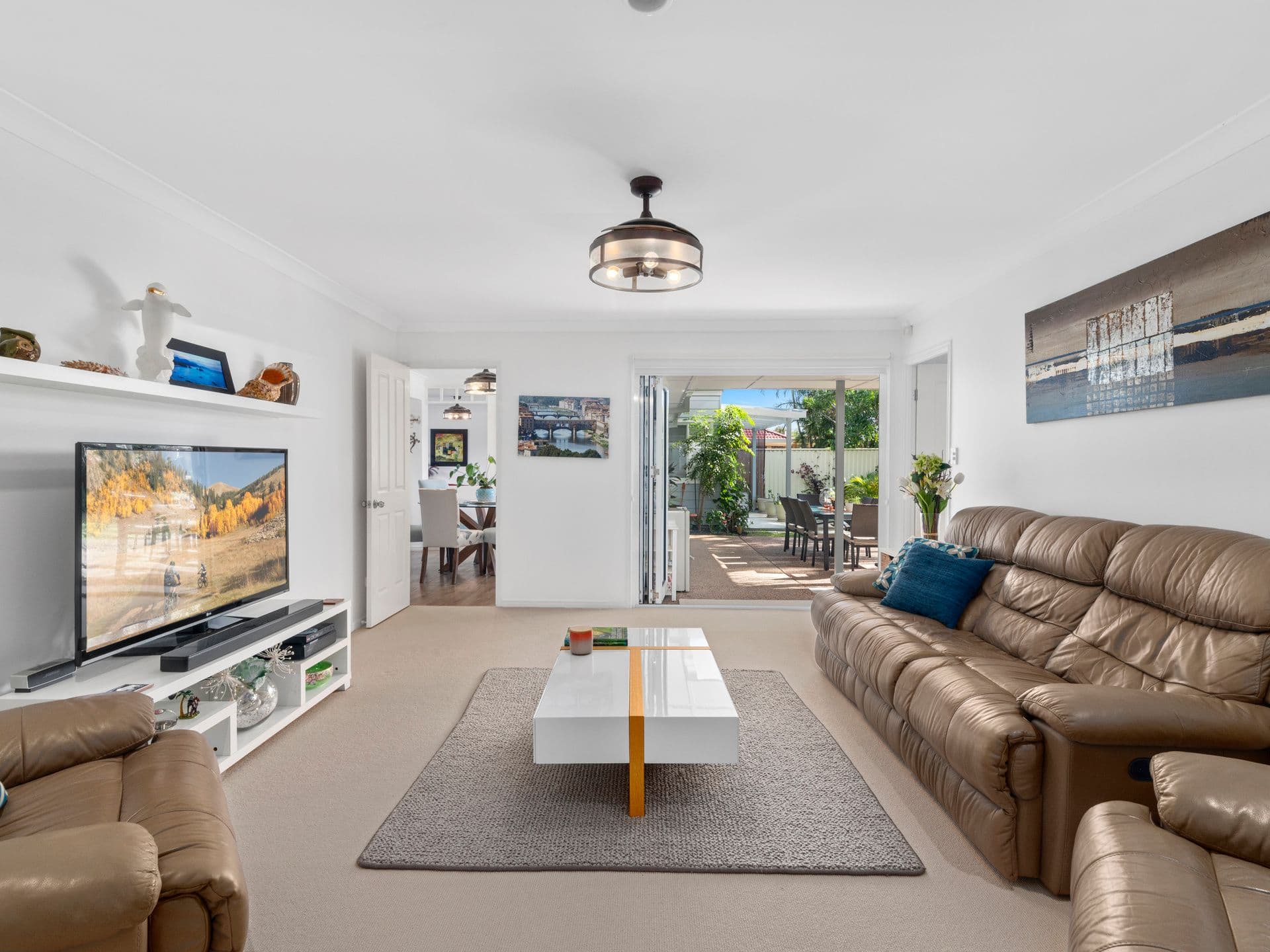 34 Gilchrist Drive, Currumbin Waters QLD 4223, Currumbin Waters - Thumbnail 2