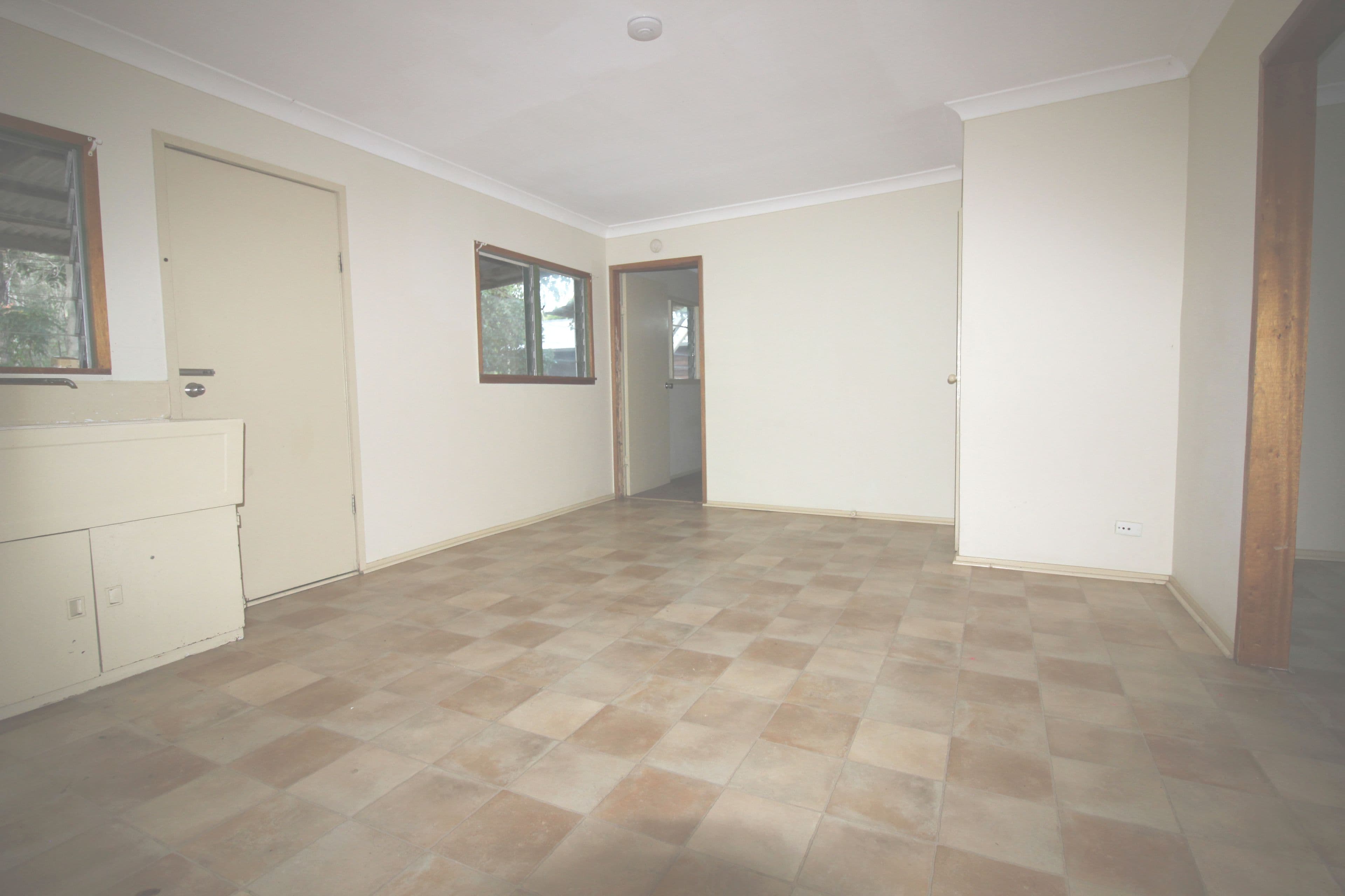 7 Donelly Street, Mount Perry QLD 4671, Mount Perry - Thumbnail 6