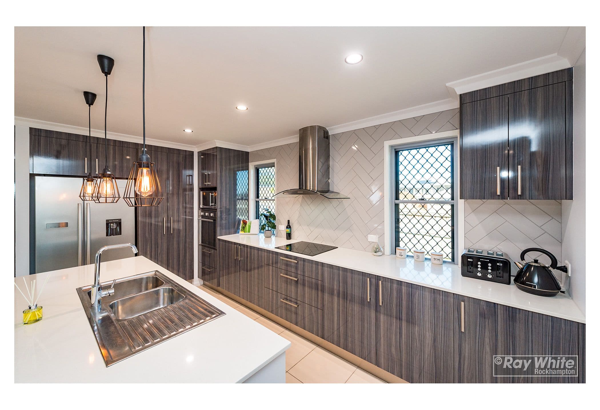 16 Jim Goldston Avenue, Norman Gardens QLD 4701, Norman Gardens - Thumbnail 3