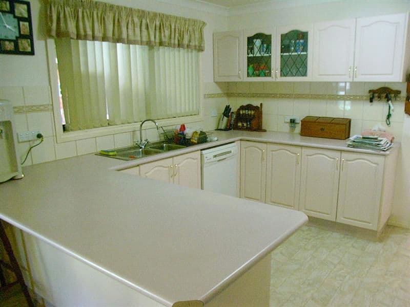 36 Jacqueline Drive, DUBBO NSW 2830, Dubbo - Thumbnail 2