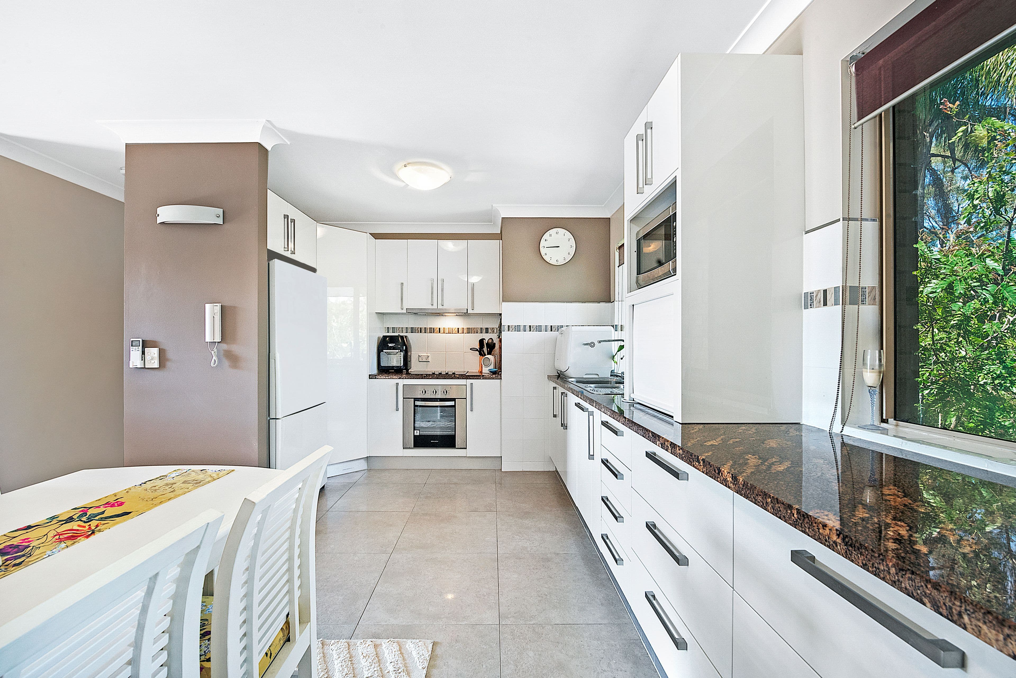 21 Alinjarra Drive, Tugun QLD 4224, Tugun - Thumbnail 5