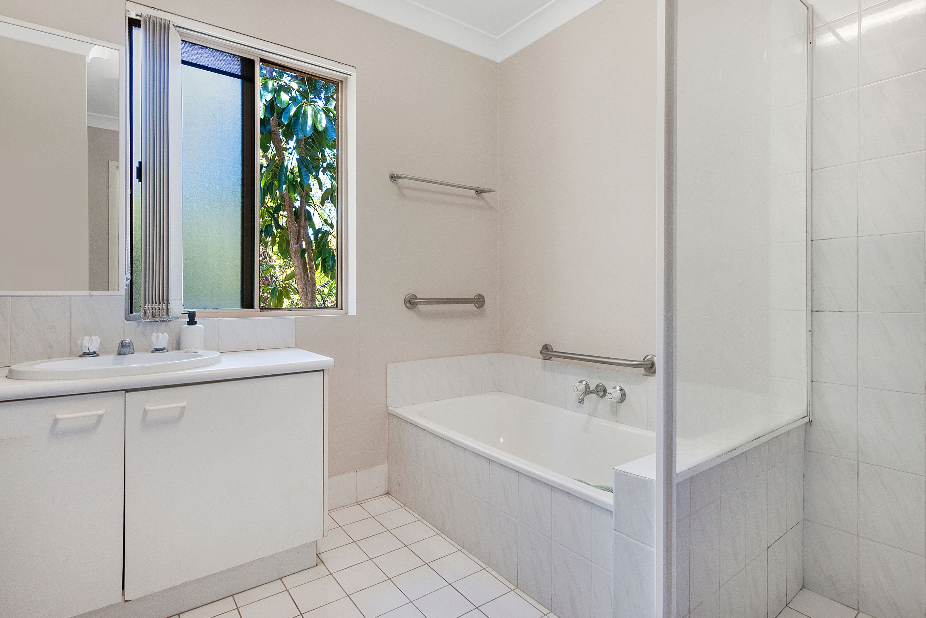 21 Alinjarra Drive, Tugun QLD 4224, Tugun - Thumbnail 7