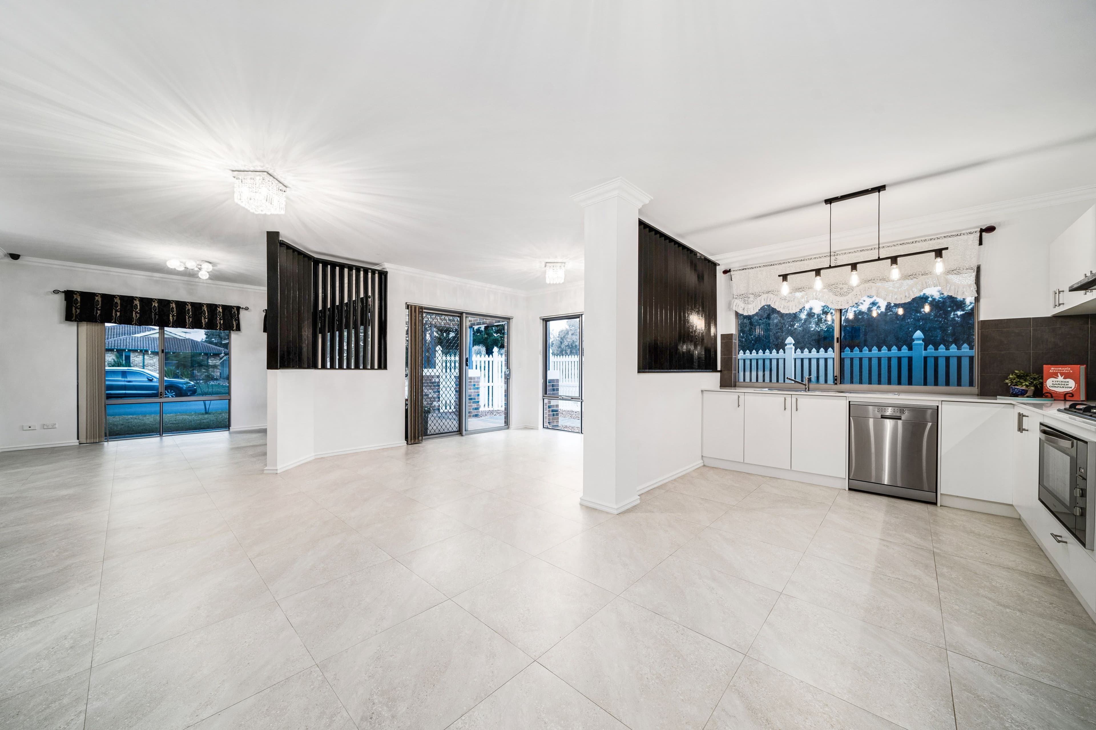 8b Bebington Court, Wilson WA 6107, Wilson - Thumbnail 4