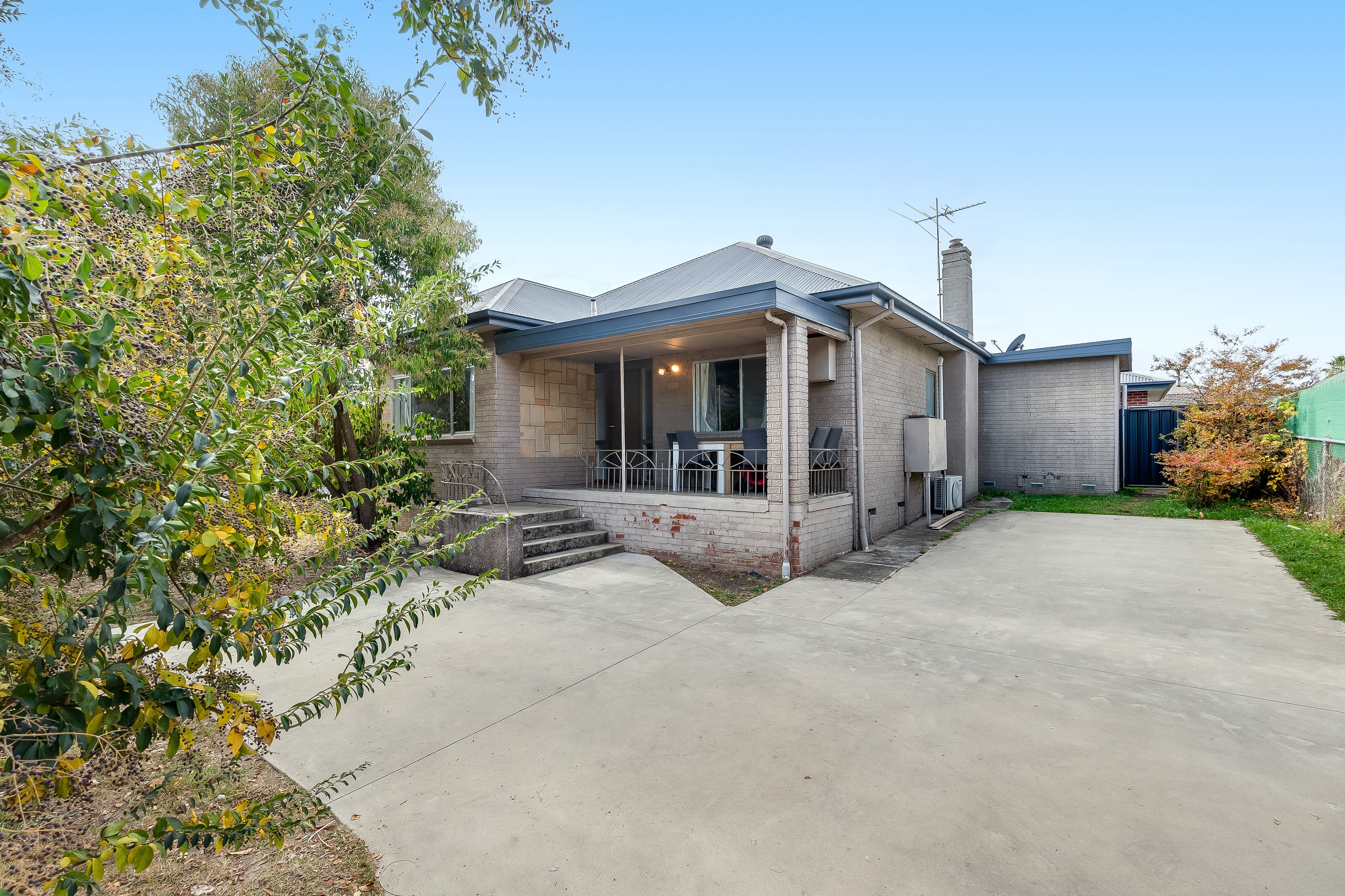 882 Waugh Road, North Albury NSW 2640, North Albury - Image 1