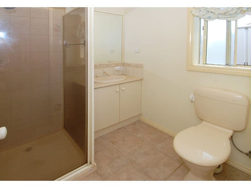 16 Foxglove Lane, CRAIGIEBURN VIC 3064, Craigieburn - Thumbnail 8